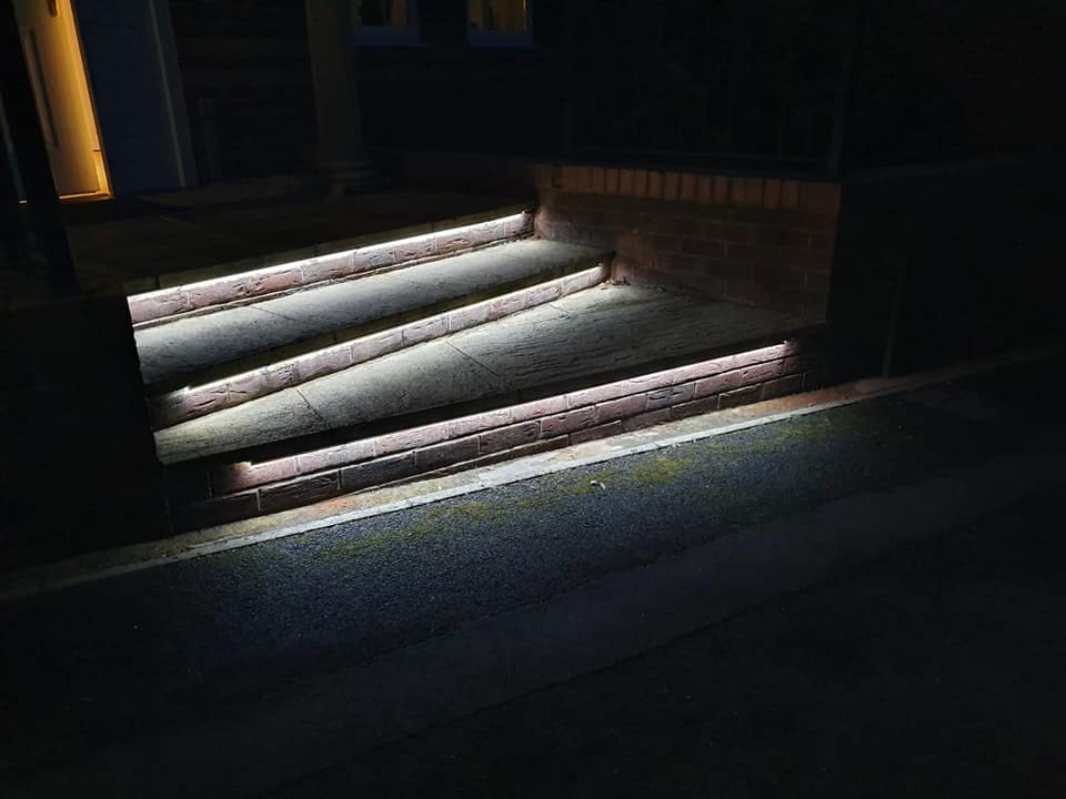 54437333 2220597118189497 8489512978104713216 N